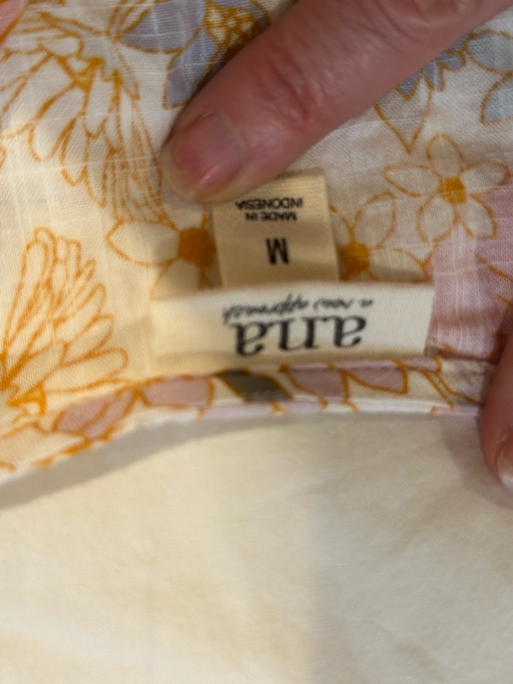 A.N.A. Floral V-Neck Top in Soft Pastels - Picture 9 of 10